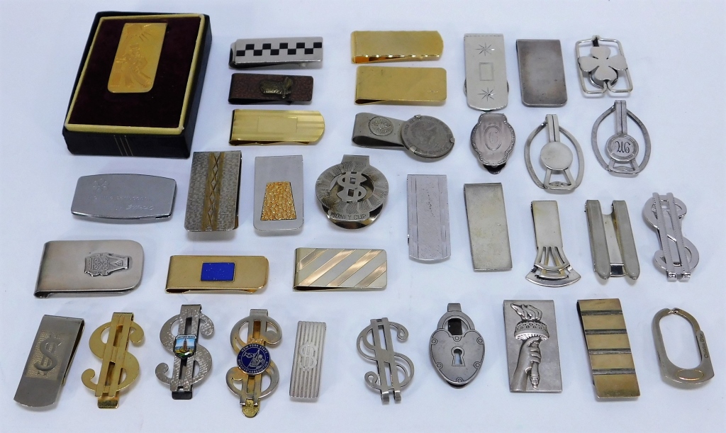 35PC SILVER TIFFANY & CO. MONEY