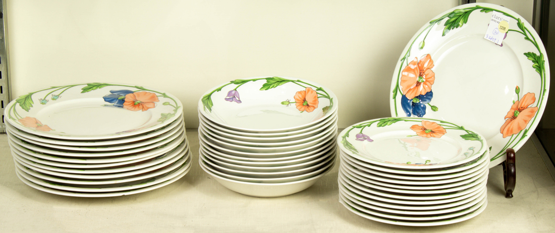 (36 PC) VILLEROY AND BOCH AMAPOLO