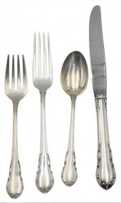 36 PIECE SET OF LUNT MODERN VI
