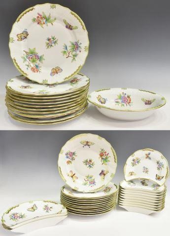 37) HEREND 'QUEEN VICTORIA' PARTIAL