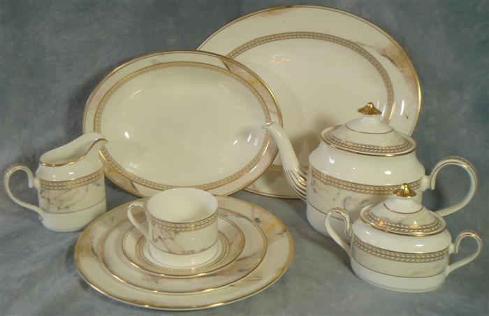 37 pcs Minton Alabaster & Gold