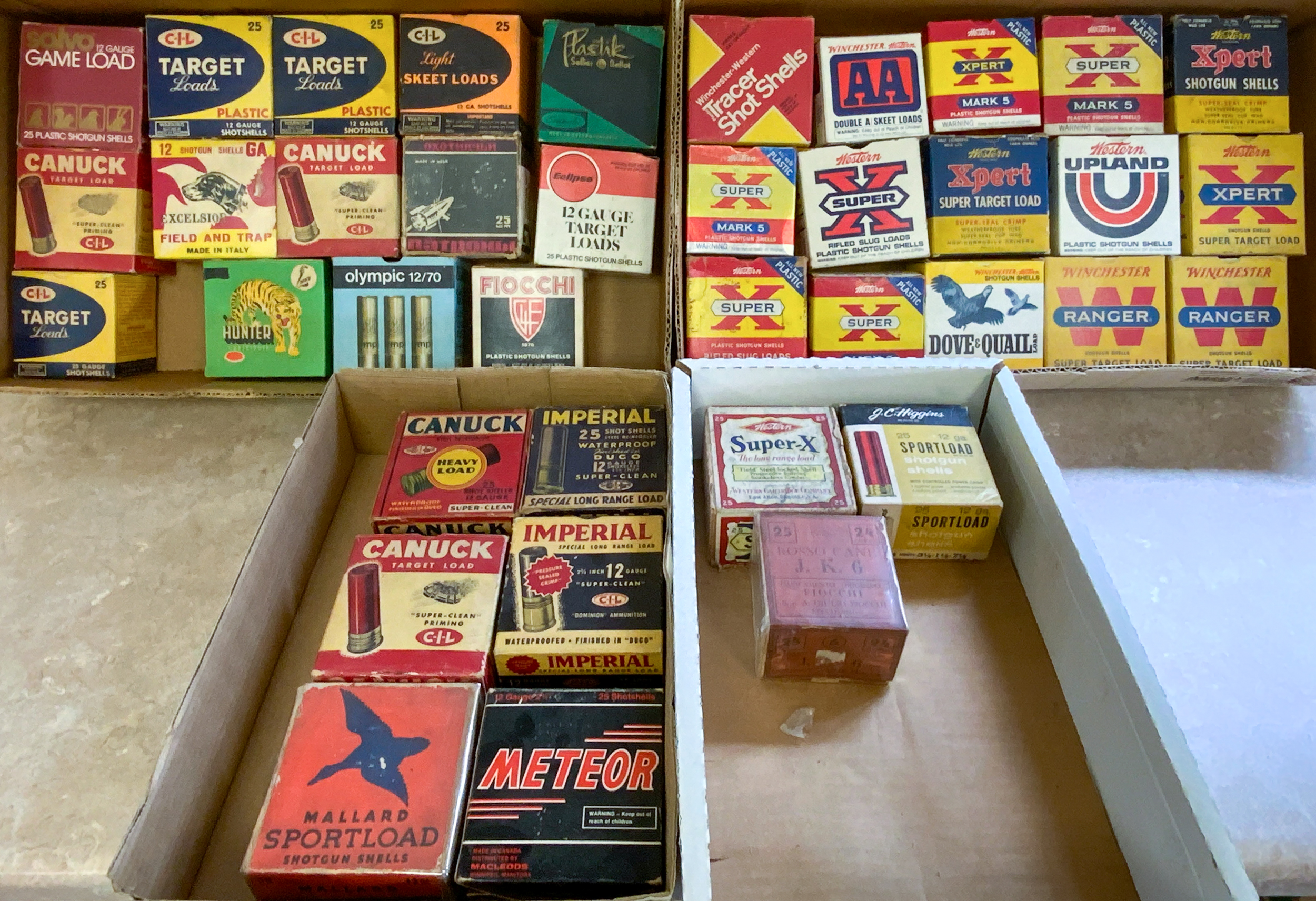 (38) EMPTY SHOTGUN SHELL BOXES