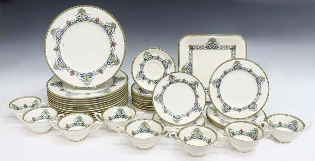 (38) ROYAL WORCESTER 'DONCASTER'