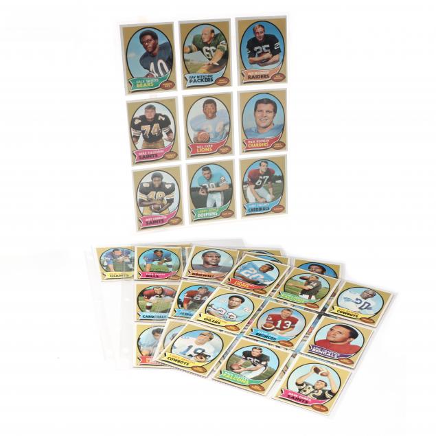 38 TOPPS 1970 FOOTBALL PLAYERS