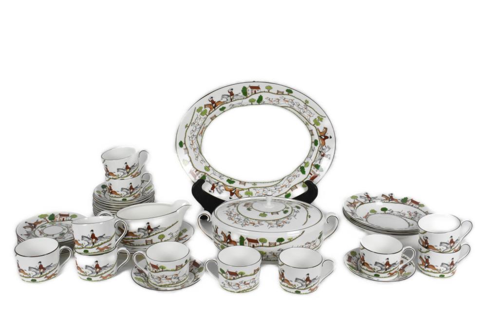 39 PIECES OF ENGLISH WEDGWOOD