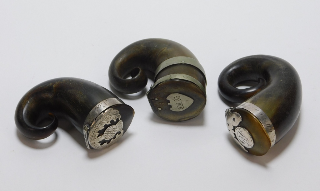 3PC 18C EUROPEAN SNUFF MULL HORNS