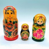 3PC BEAUTIFUL COLORFUL MATRYOS