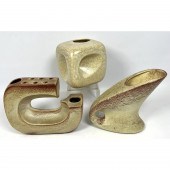 3pc Bertoncello pottery lot. U