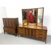 3pc BROYHILL PREMIER Walnut Be