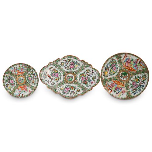 (3PC) CHINESE ROSE MEDALLION