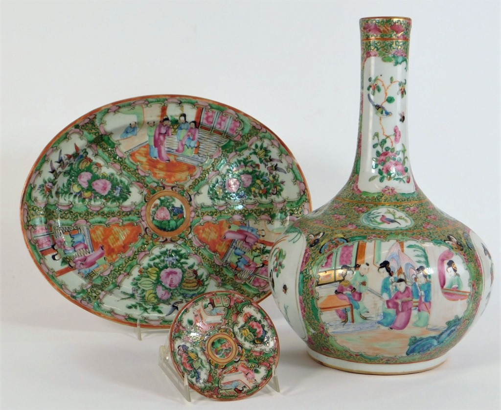 3PC CHINESE ROSE MEDALLION VASE &