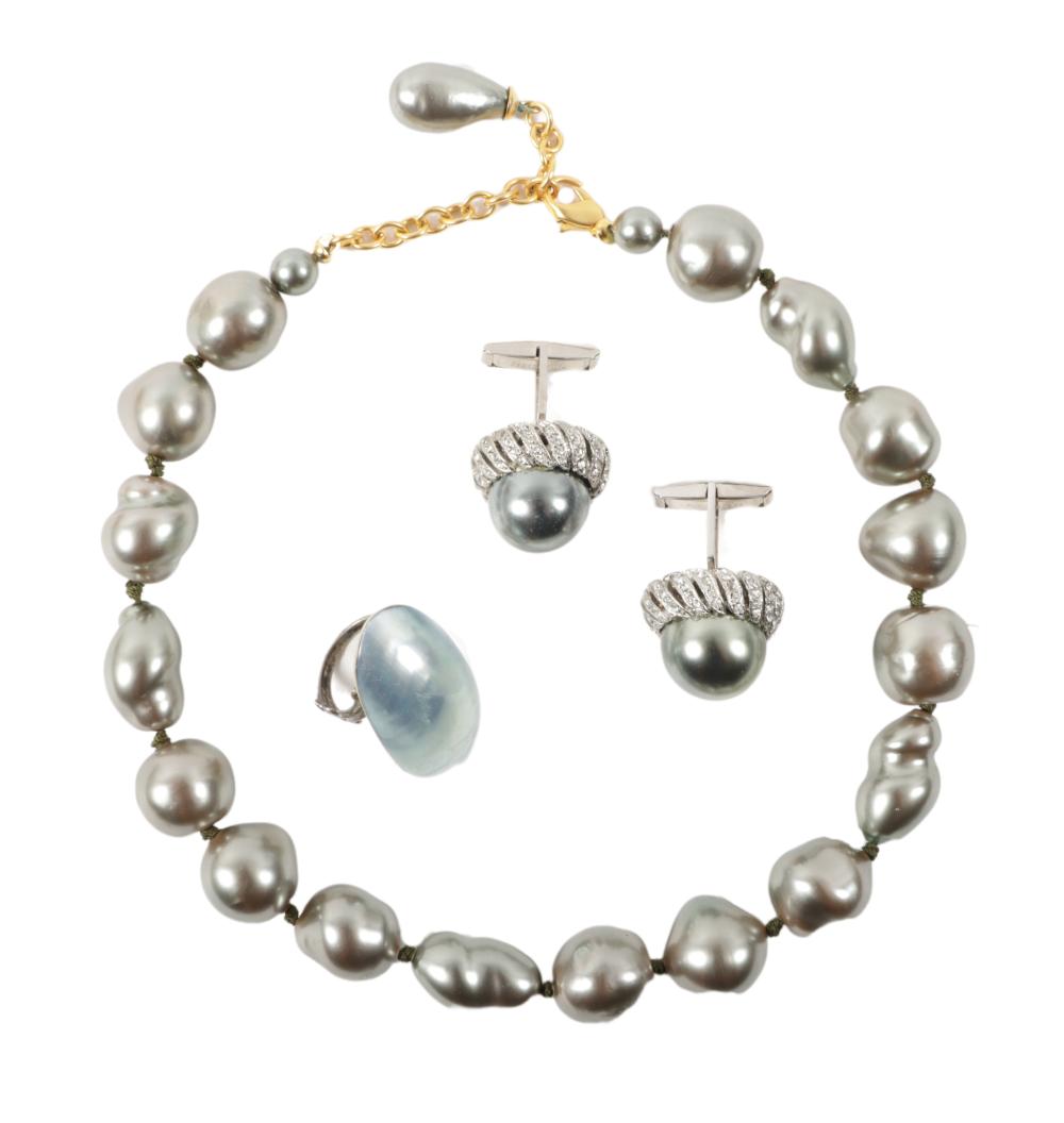 3PC FAUX PEARL JEWELRY GROUP: