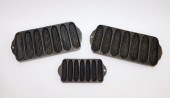 3PC GRISWOLD CAST IRON CORNBRE
