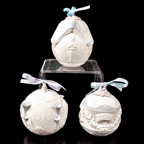 3PC LLADRO PORCELAIN CHRISTMAS
