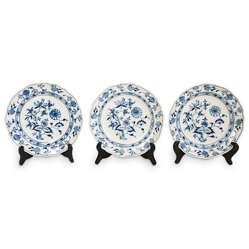 (3PC) MEISSEN BLUE ONION PLATE