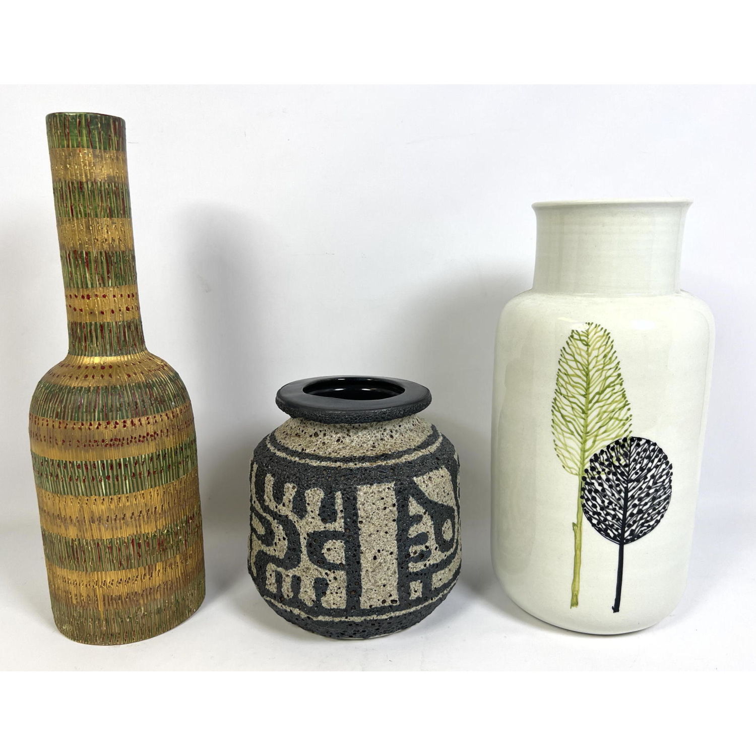 3pc Modernist Art Pottery Lot.