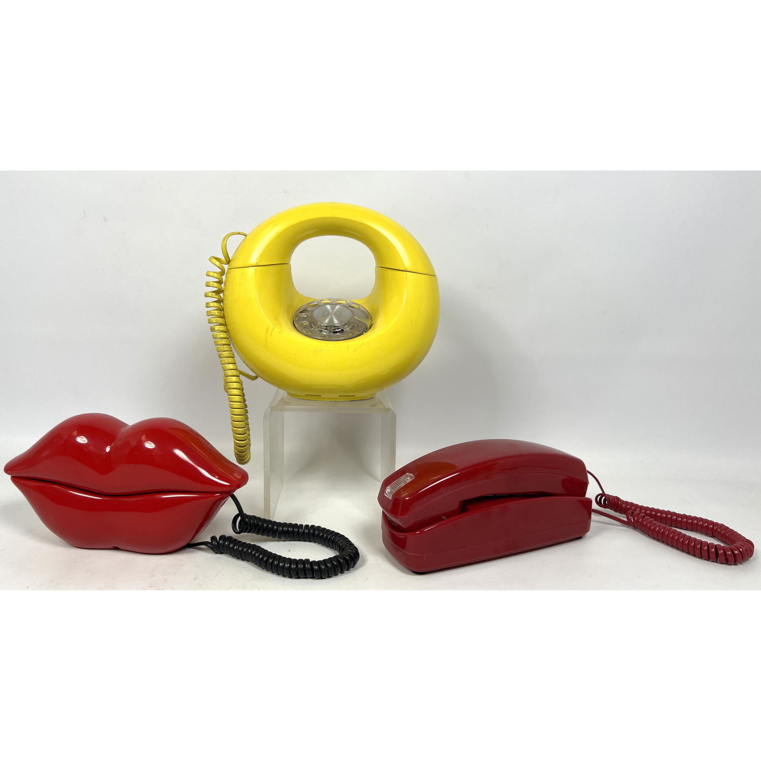 3pc Molded Plastic Telephones. 1.