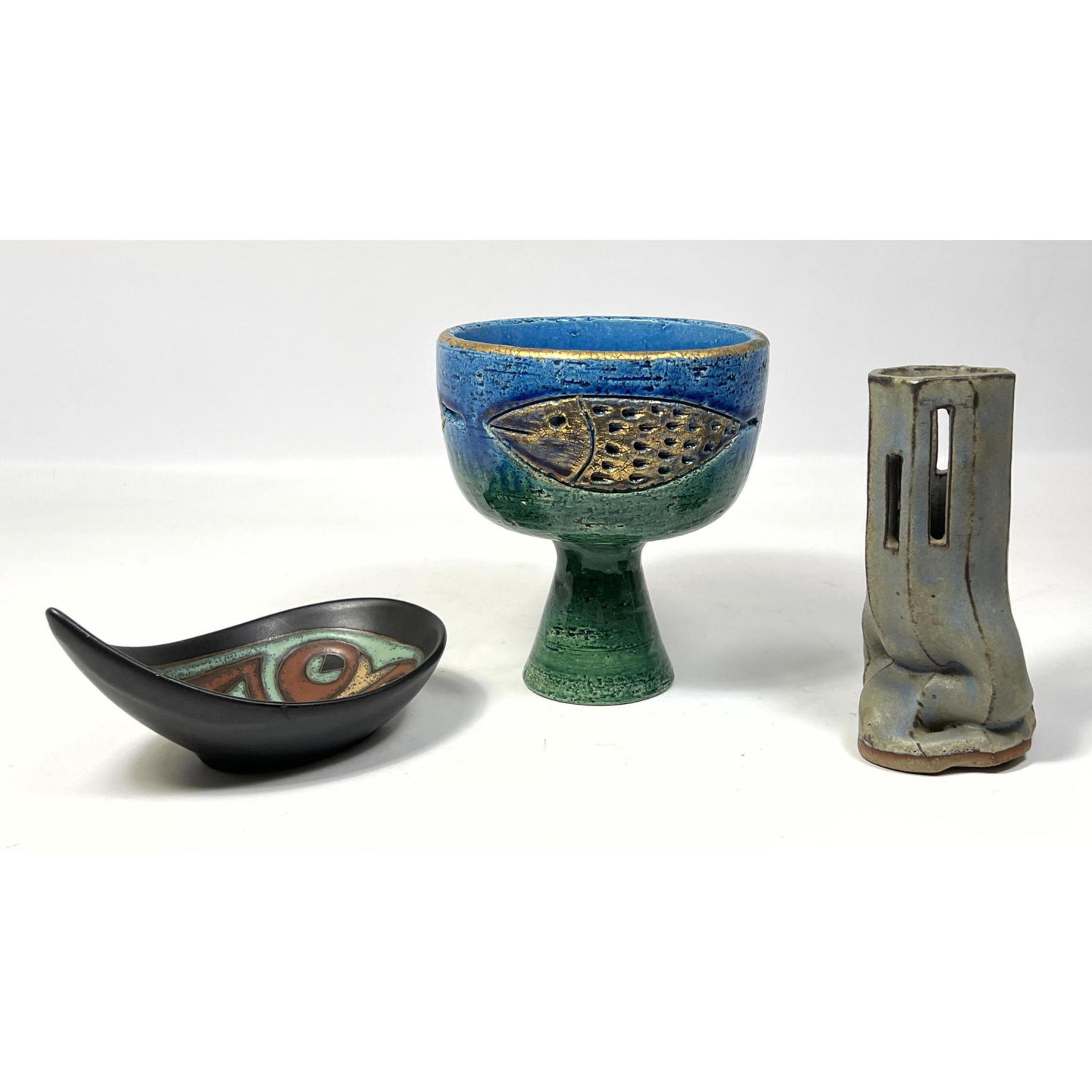3pcs Art Pottery Including