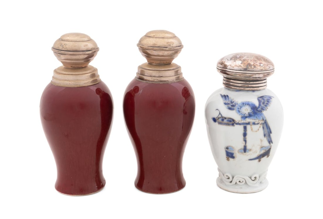 3PCS CHINESE LIDDED SHAKERS, H.
