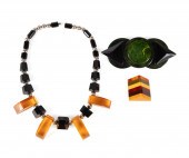 3PCS VINTAGE BAKELITE AND ACRY