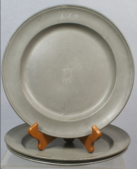 4 asstd 9" Continental pewter