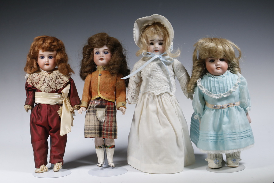 (4) BISQUE HEAD DOLLS Group of