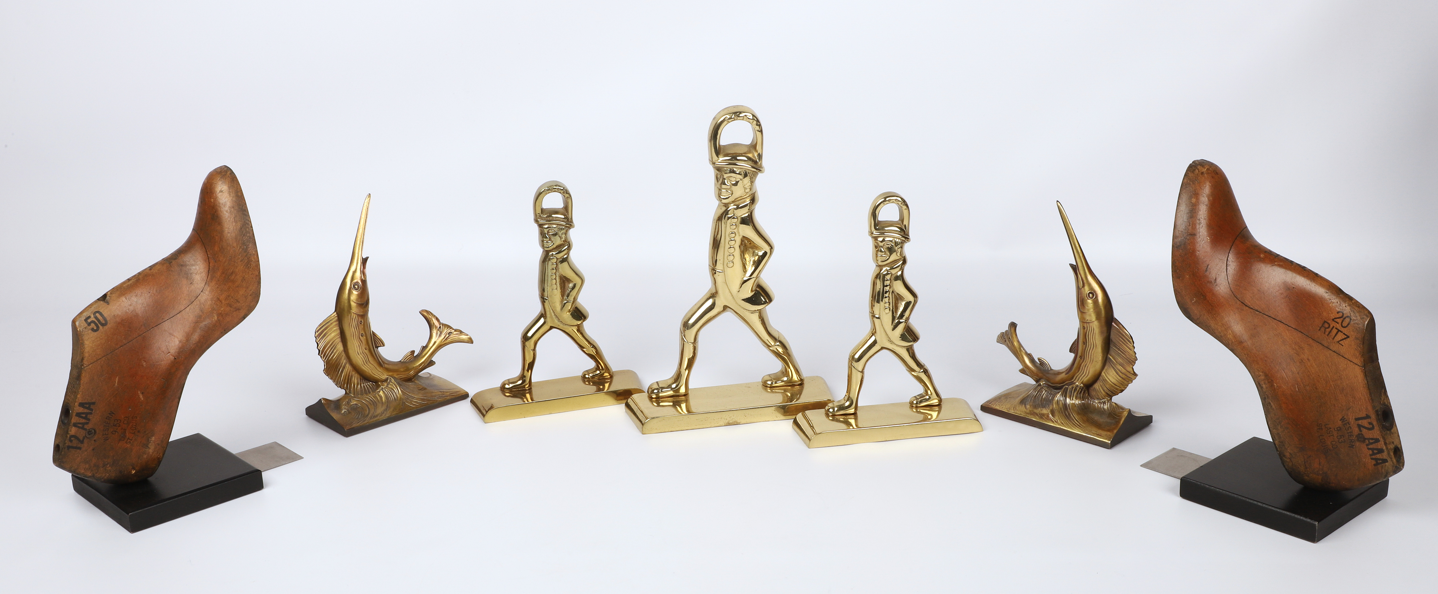 (4) Bookend pairs and doorstop to