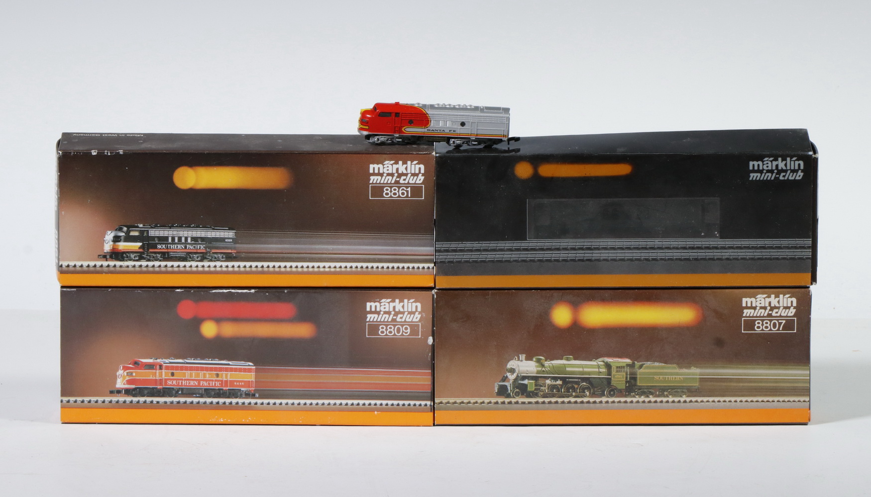 (4) BOXED MARKLIN MINI-CLUB