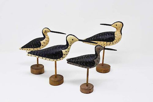 4 CARVED WOODEN SHORE BIRDS4 carved