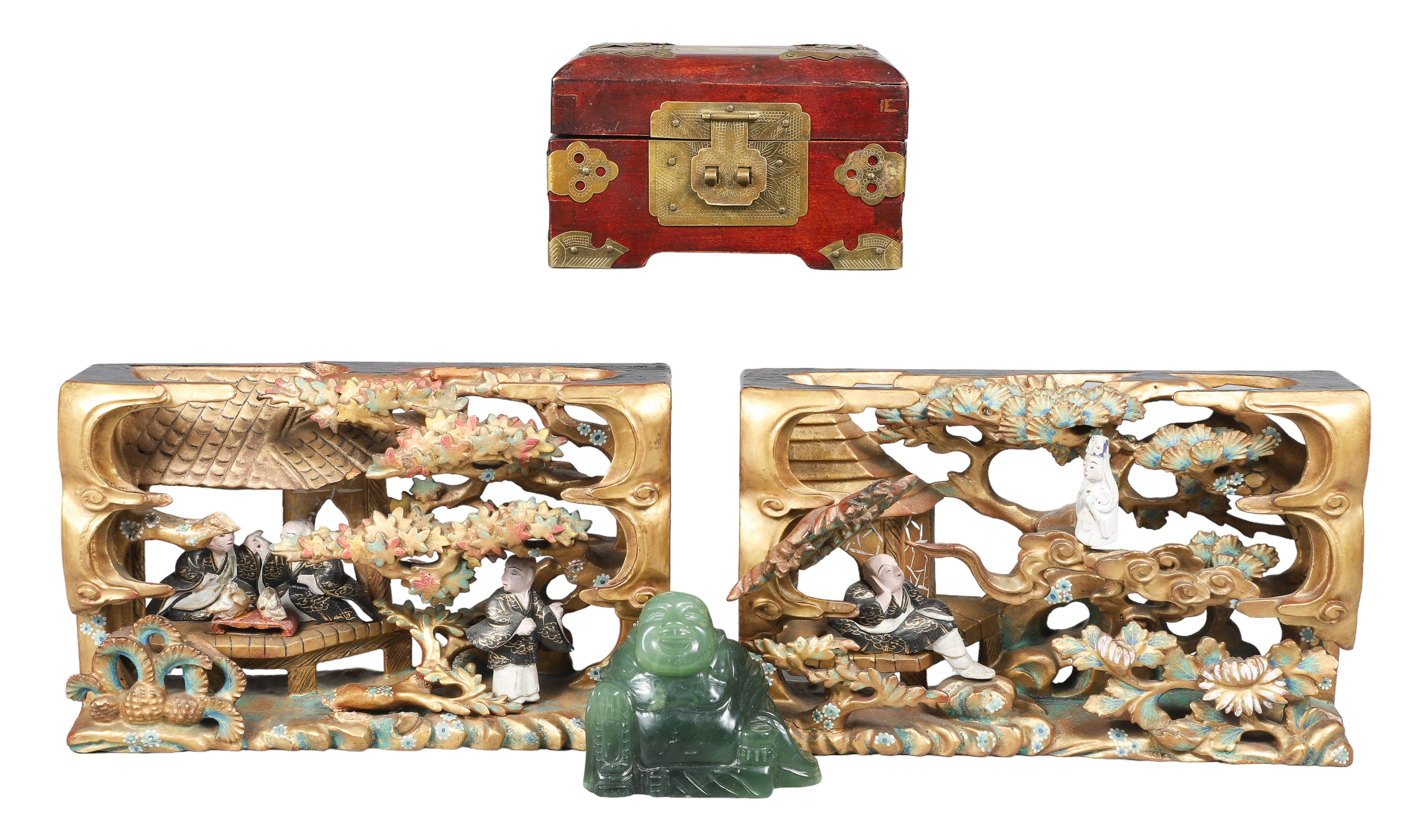 (4) Chinese items, c/o carved green