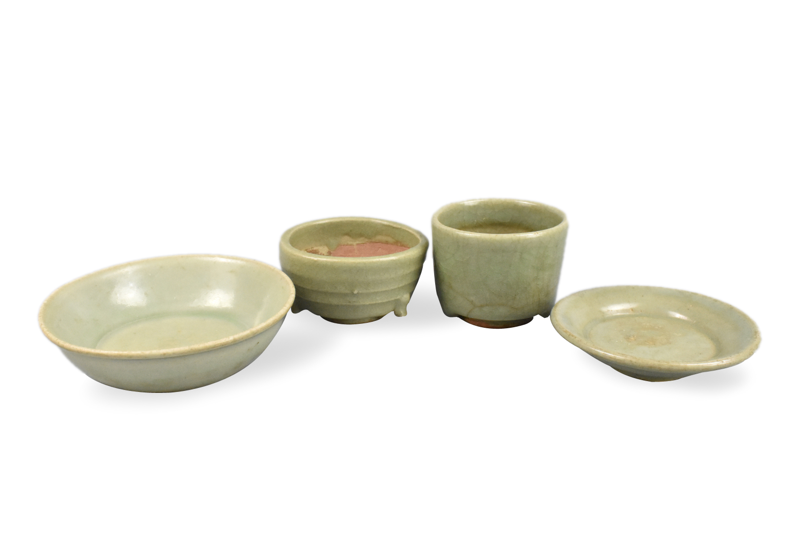 4 CHINESE LONGQUAN CELADON DISH &