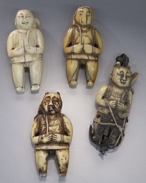 (4) Chinese Ming carved ivory