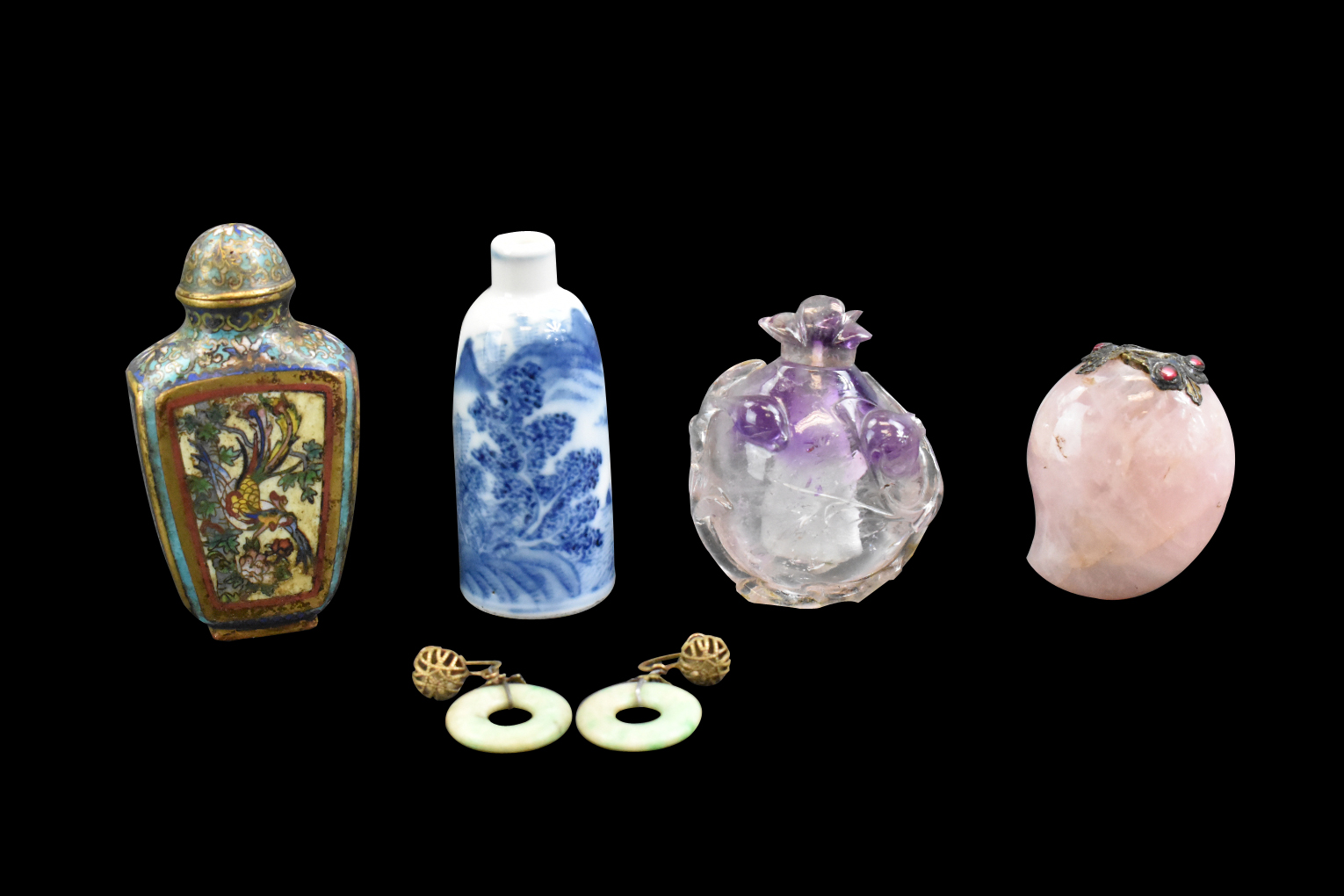 4 CHINESE SNUFF BOTTLE & 2