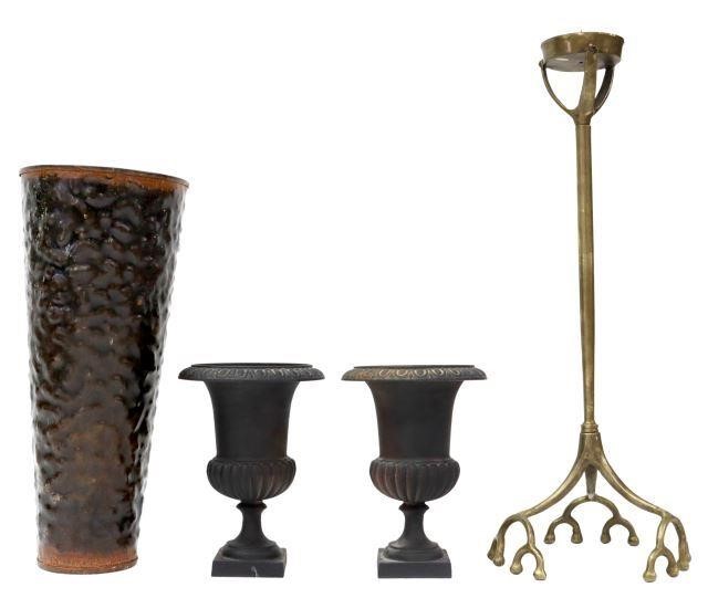 (4) DECORATIVE ITEMS CANDLE