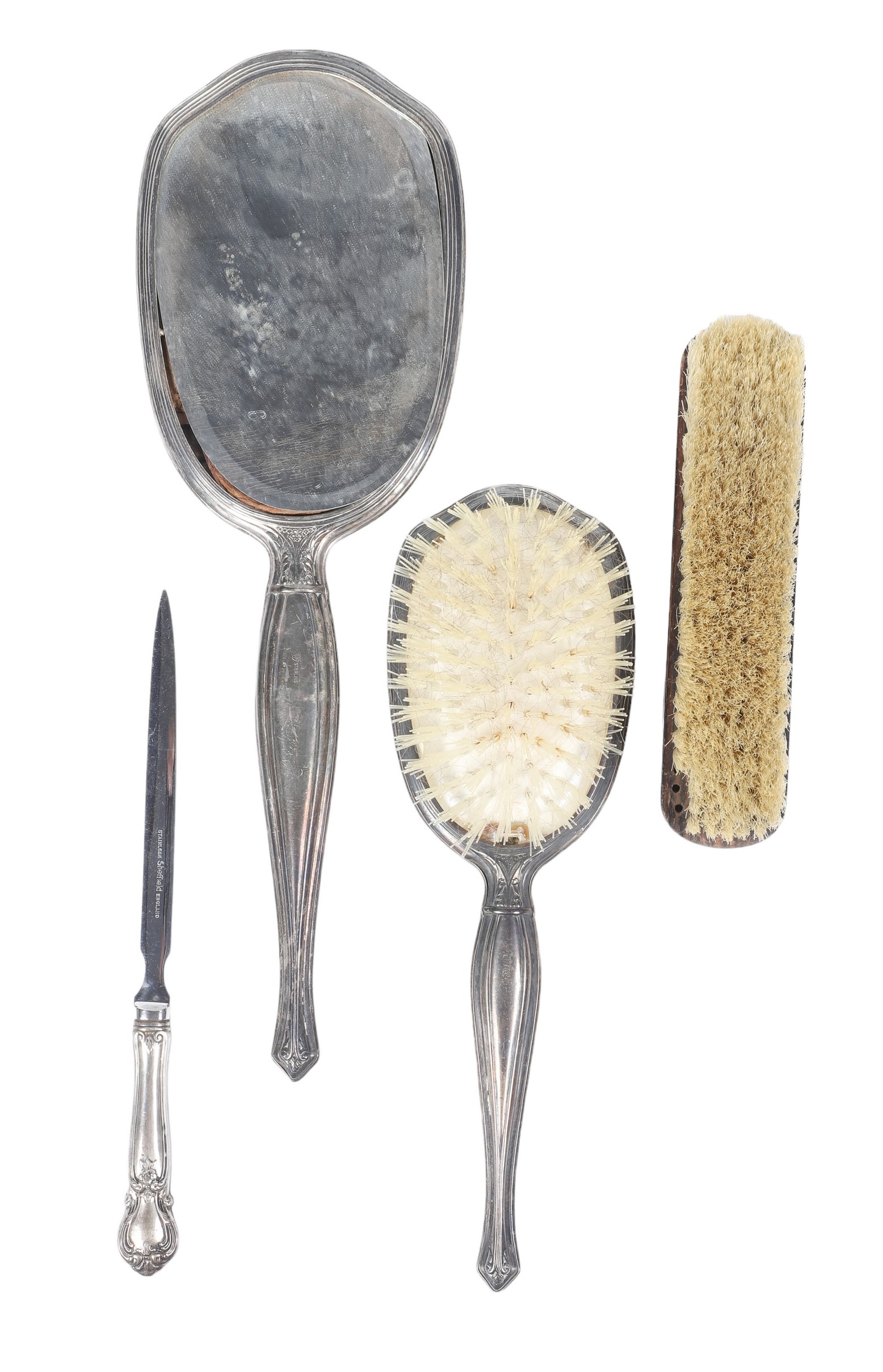 (4) Dresser items, c/o LF
