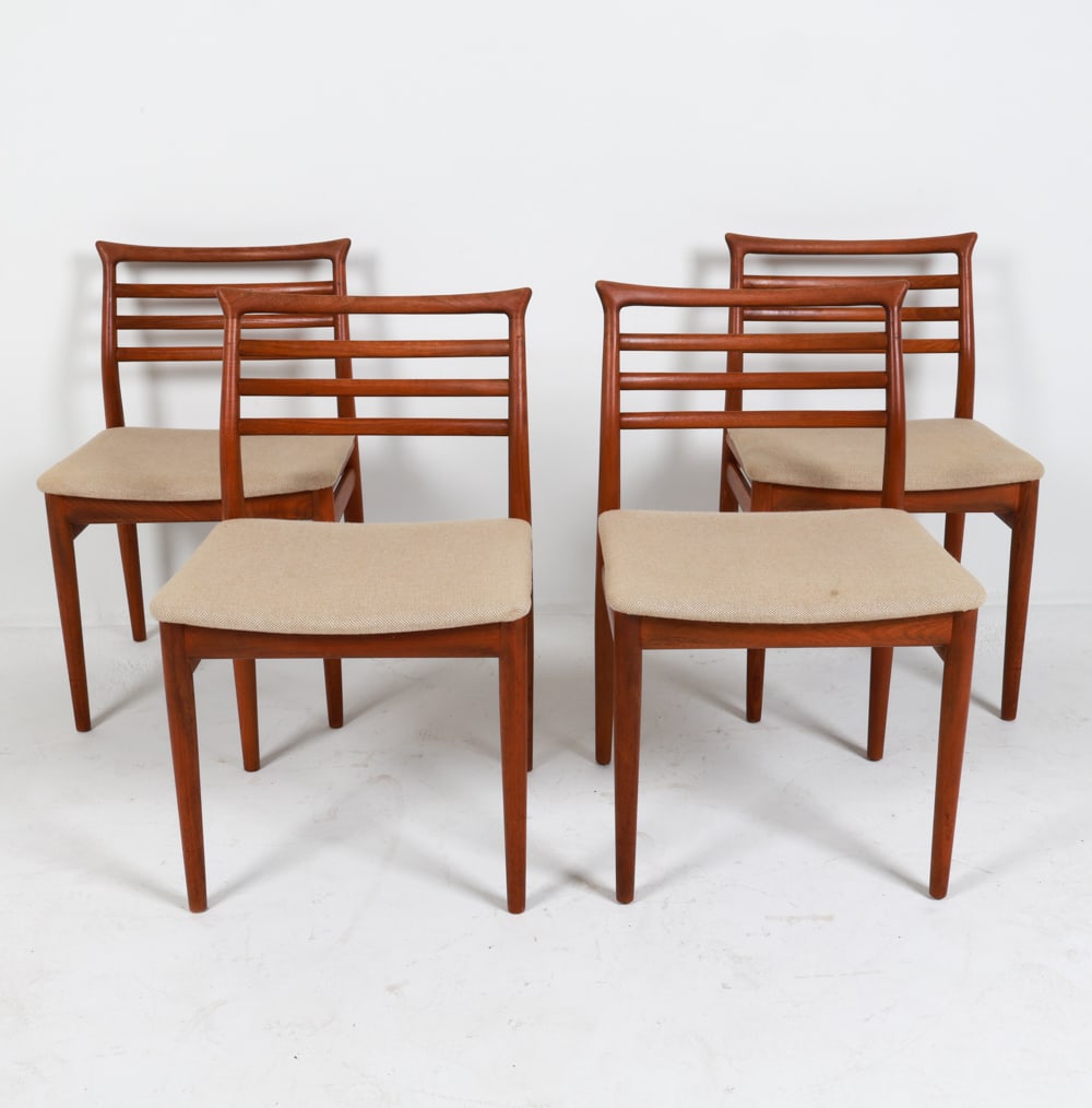 (4) ERLING TORVITS TEAK DINING