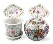 4 FAMILLE ROSE STEM PLATE,PLAN