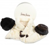 (4) Fur hats and stole to incl