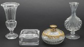 4 GLASS TABLE ARTICLES INCLUDI