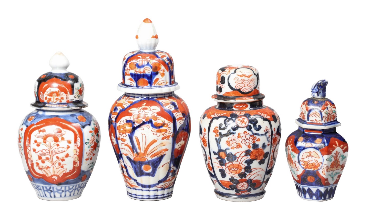 (4) Japanese Imari porcelain