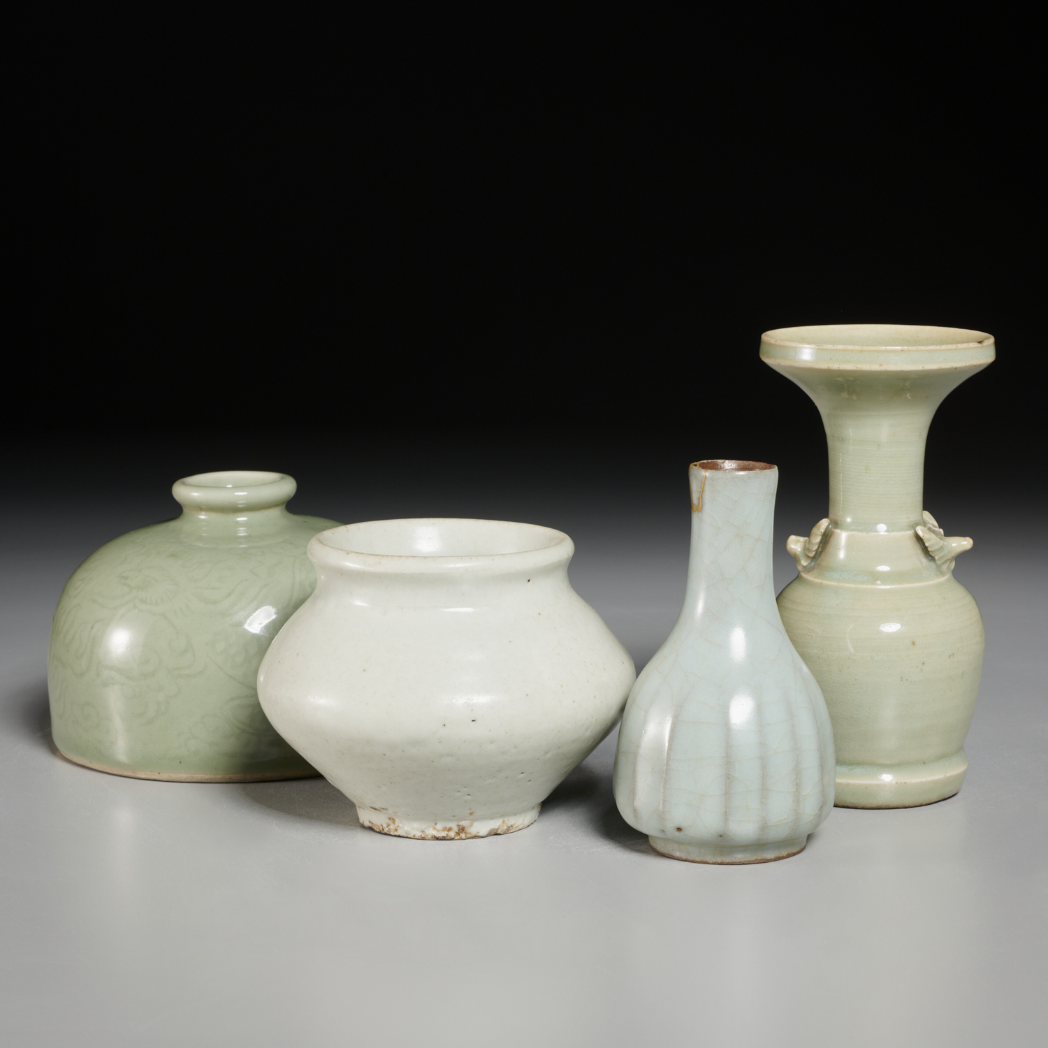 (4) KOREAN CELADON CABINET