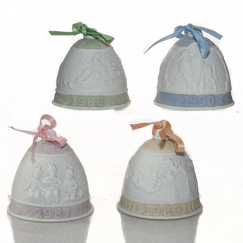 4 LLADRO CERAMIC CHRISTMAS