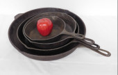 4 LODGE SK 3 NOTCH FRYING PANS