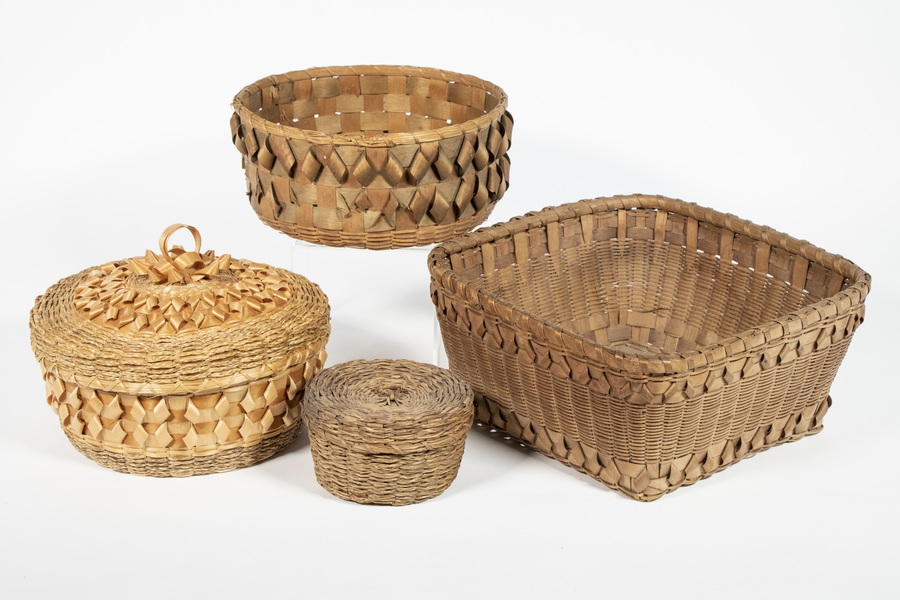 (4) NATIVE AMERICAN BASKETS Lot