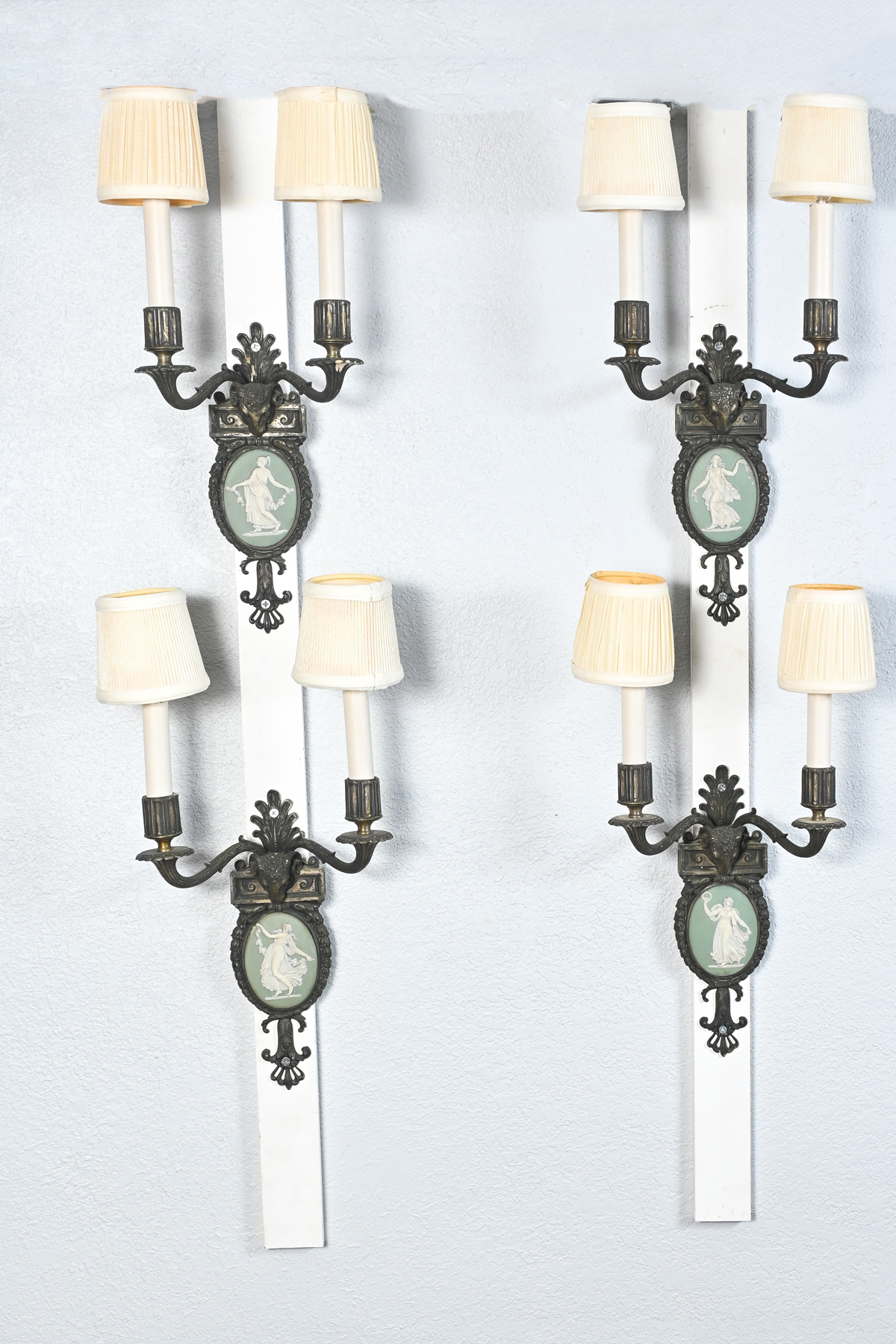 4 NEO-CLASSICAL BRONZE & WEDGWOOD
