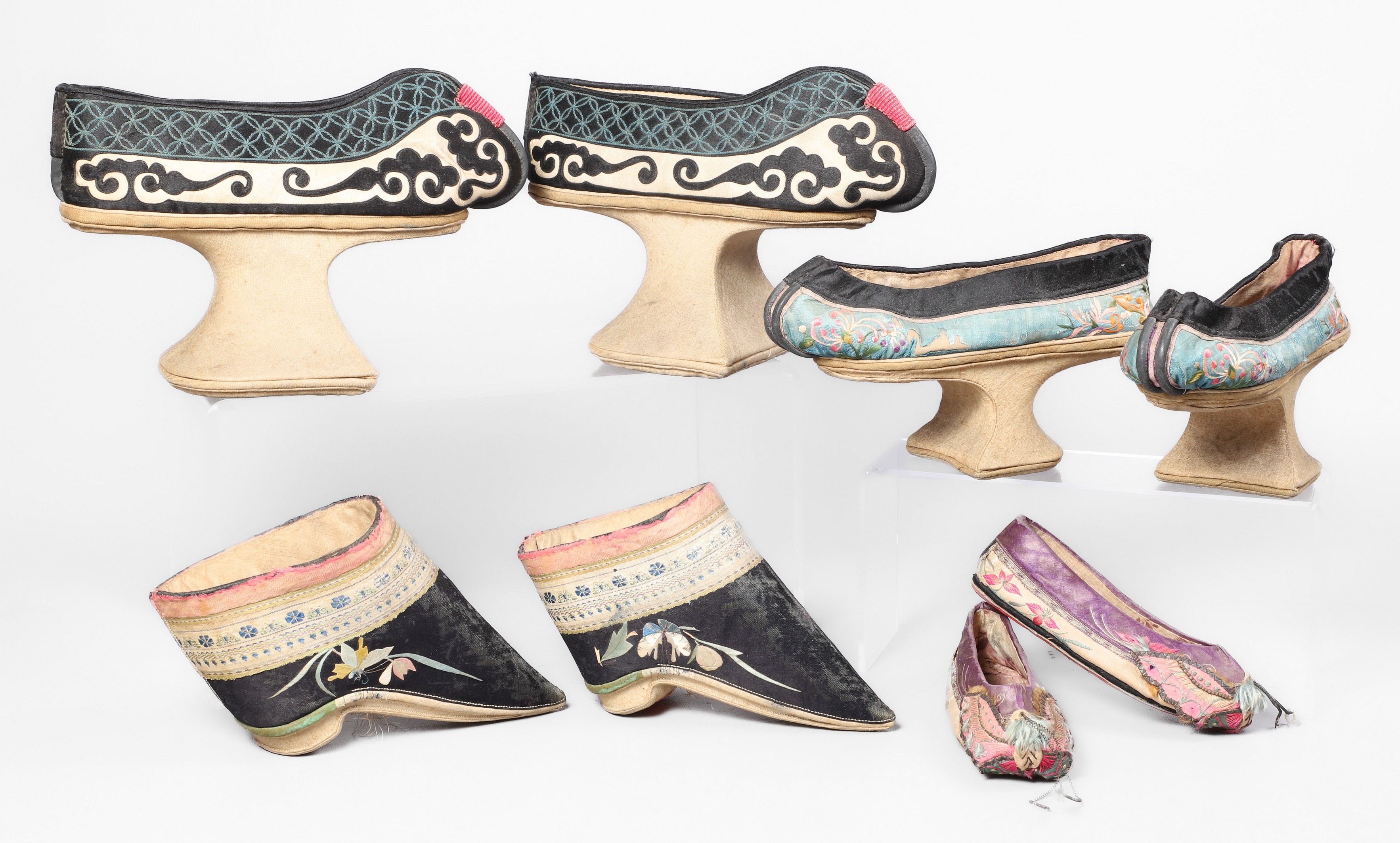 (4) Pair of Chinese shoes, c/o