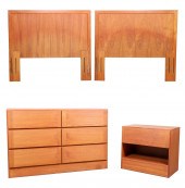 (4) pc Assembled Danish Modern