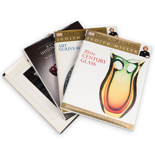 (4 PC) GROUPING OF ART GLASS