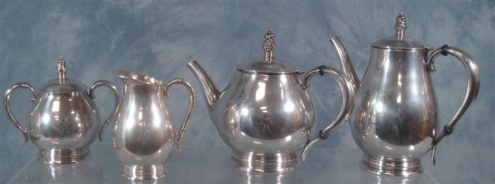 4 pc International Royal Danish