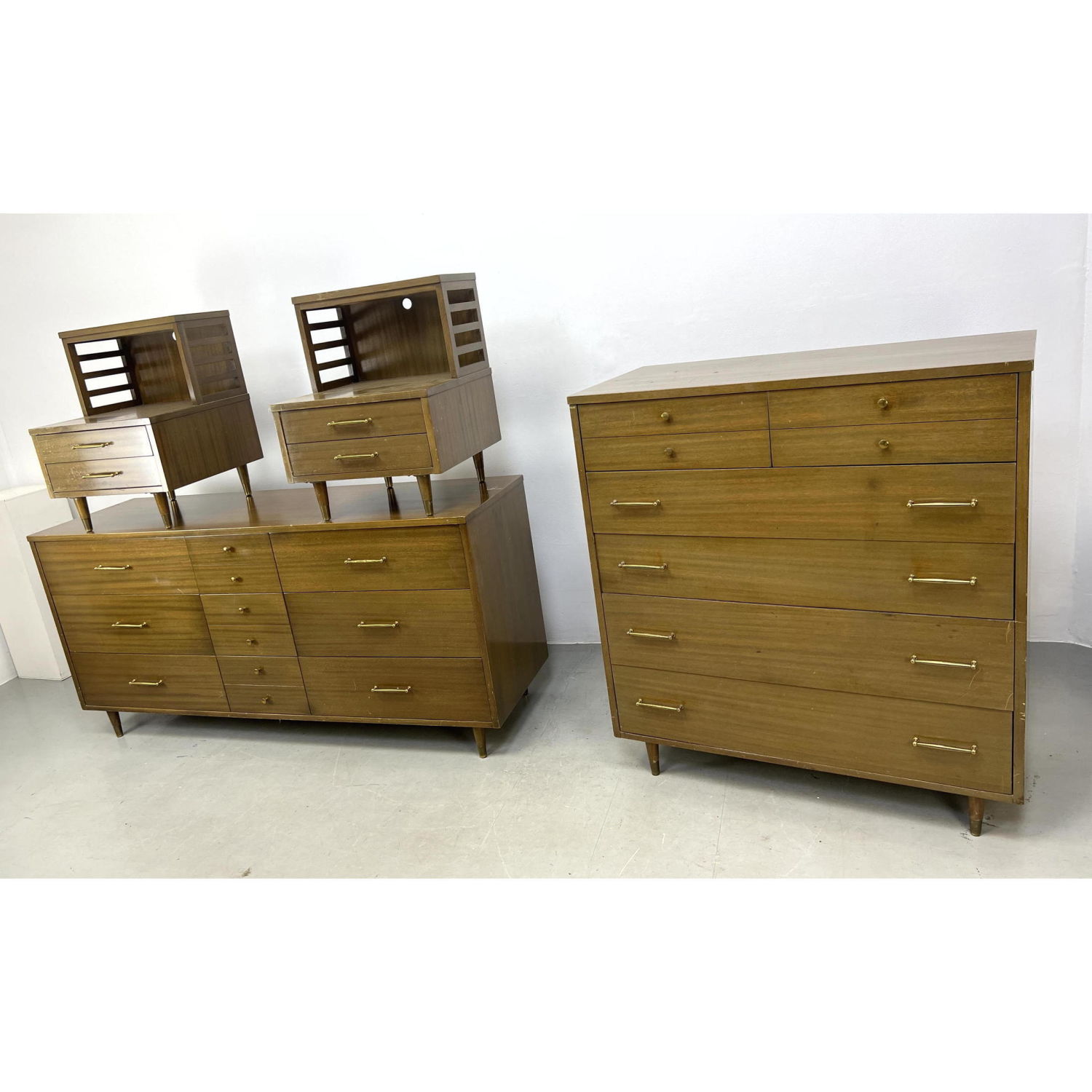 4 pc Mid Century Modern R-way